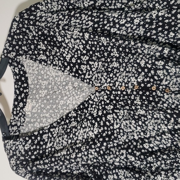 Intimately Free People Black Ditsy Floral Bodysuit Bell Sleeves Size XS - Picture 3 of 11